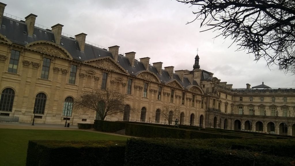 | A Christmas in the City of Love: Paris Musee des Arts Decoratifs