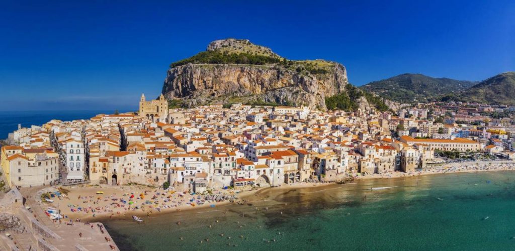 10 hours in Charming Cefalù: Watch Highlights from My Day Trip - Cefalu 1 scaled